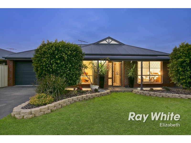 5 Greenlea Court, Munno Para West SA 5115