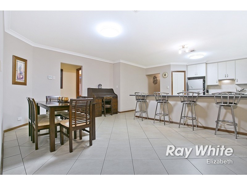 5 Greenlea Court, Munno Para West SA 5115