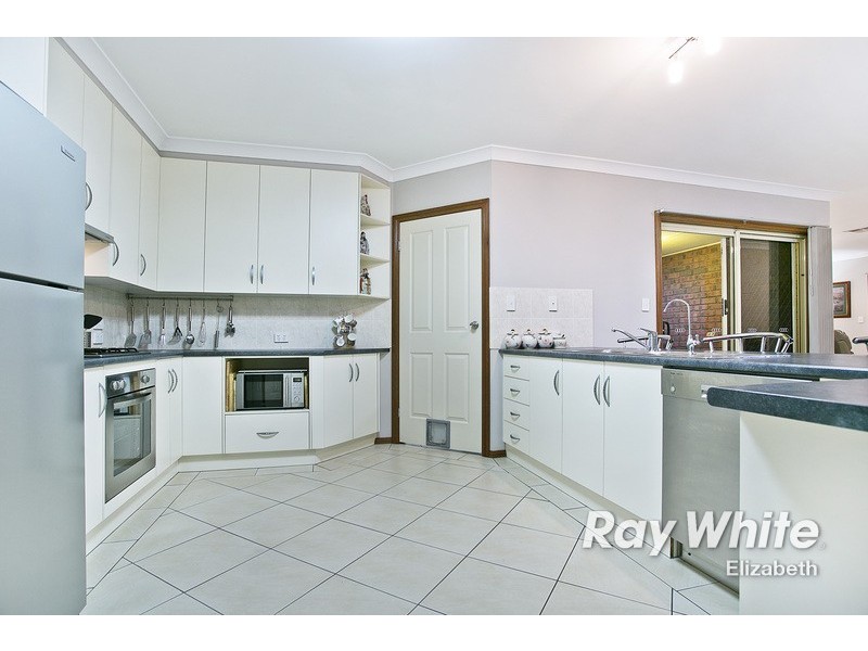 5 Greenlea Court, Munno Para West SA 5115