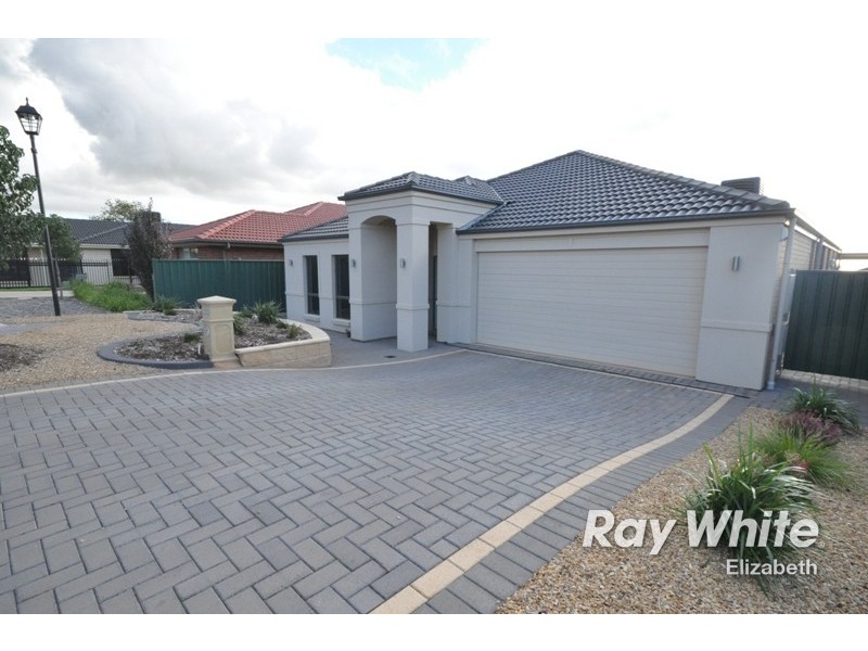 14 Garrad Street, Blakeview SA 5114