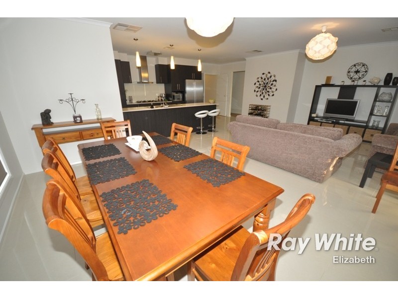 14 Garrad Street, Blakeview SA 5114