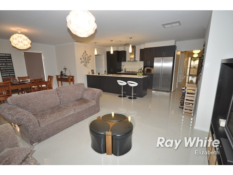 14 Garrad Street, Blakeview SA 5114