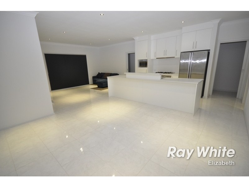 3 Lodge Way, Blakeview SA 5114