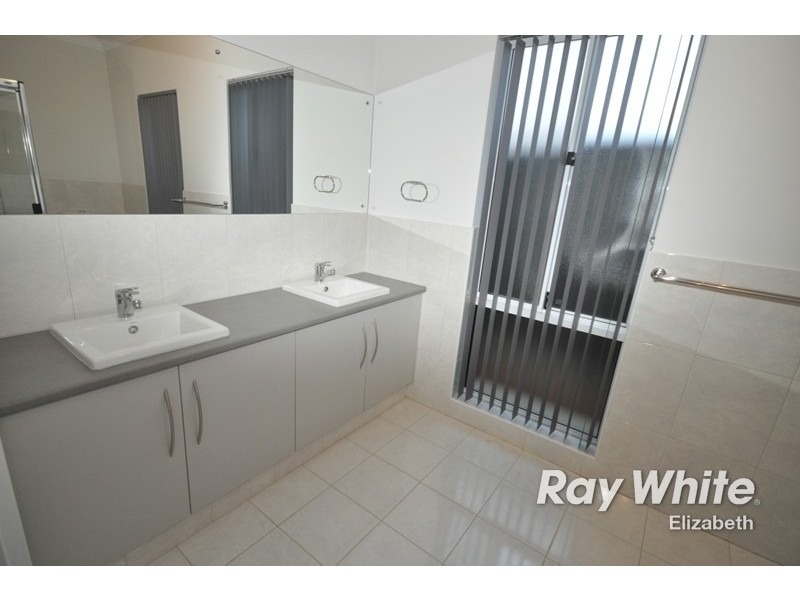 3 Lodge Way, Blakeview SA 5114