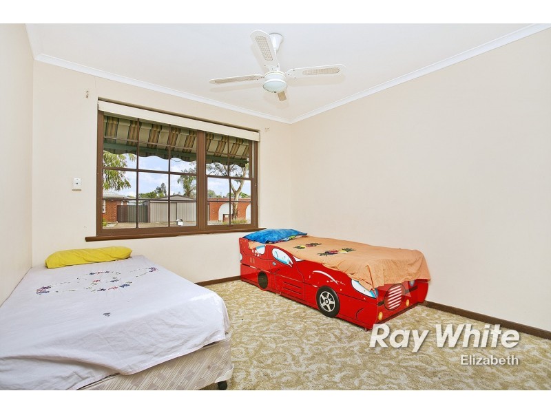 1 Rhus Avenue, Parafield Gardens SA 5107