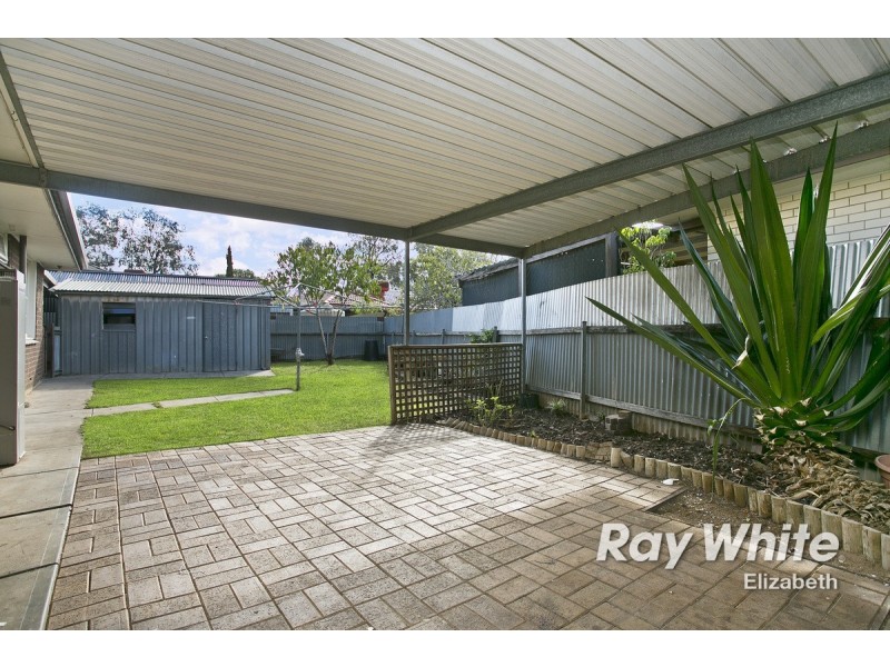 1 Rhus Avenue, Parafield Gardens SA 5107