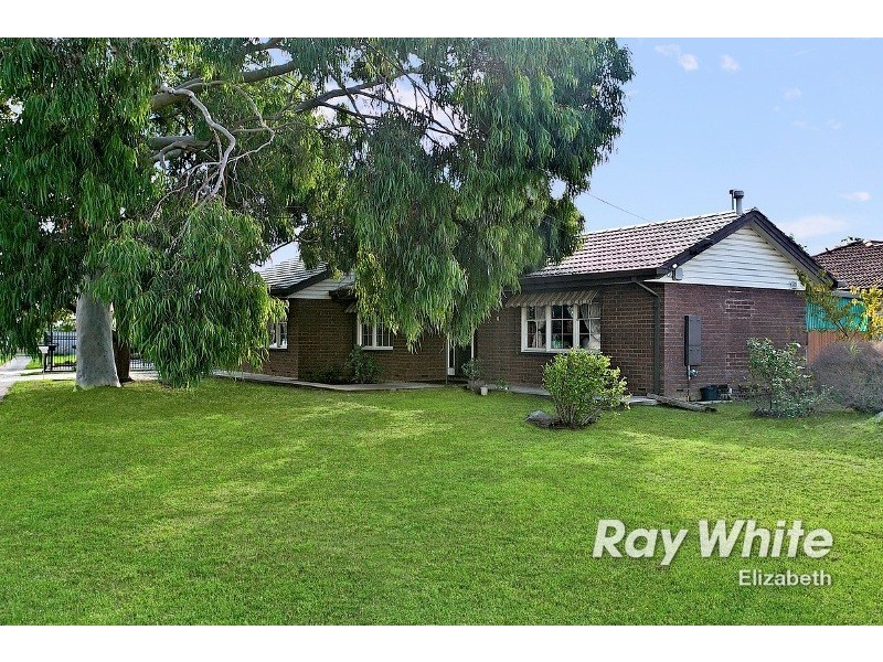 1 Rhus Avenue, Parafield Gardens SA 5107