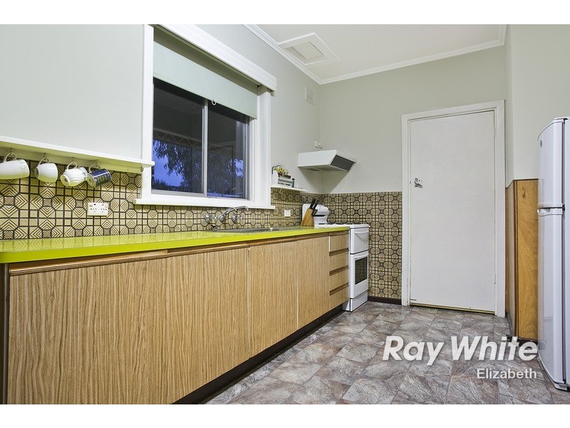 15 Short Road, Elizabeth SA 5112