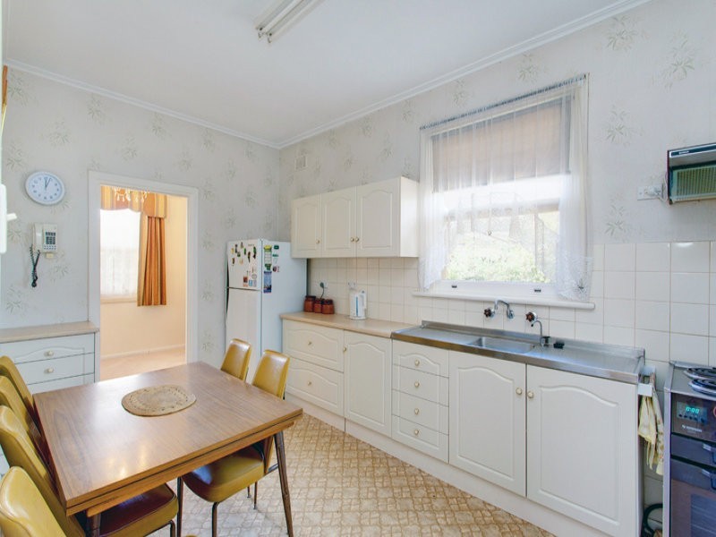 2 Penfold Street, Elizabeth South SA 5112