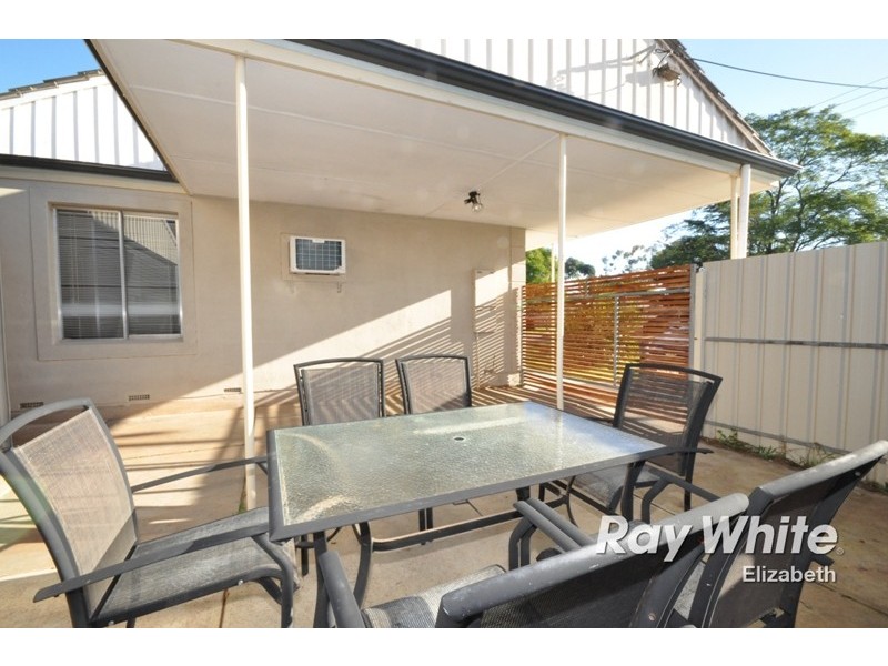 15 Stanley Avenue, Salisbury SA 5108