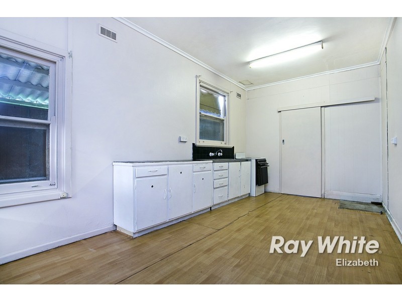 11 Nimitz Road, Elizabeth East SA 5112