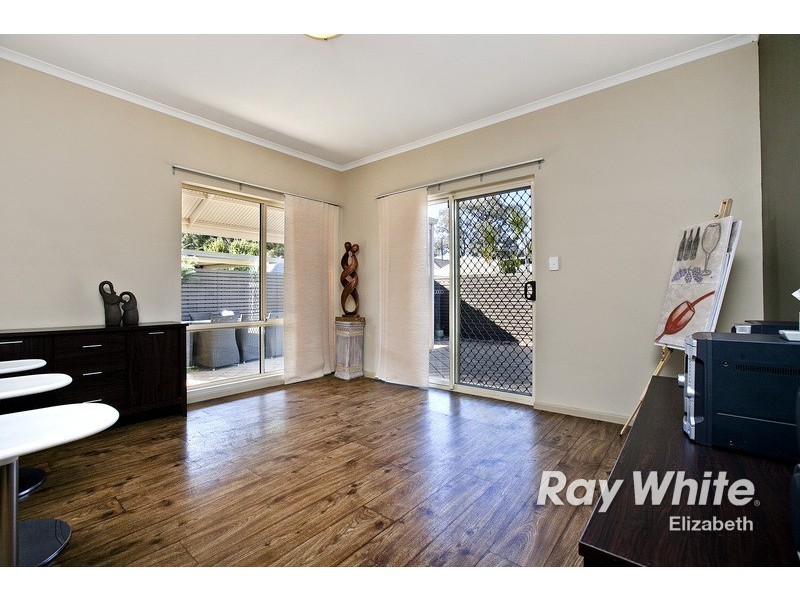 30 Caroline Drive, Paralowie SA 5108