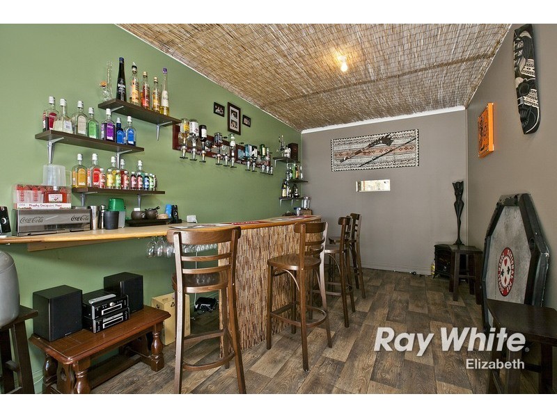 30 Caroline Drive, Paralowie SA 5108