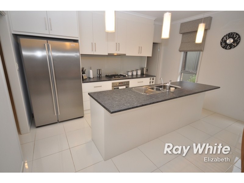 15 Swinden Crescent, Blakeview SA 5114