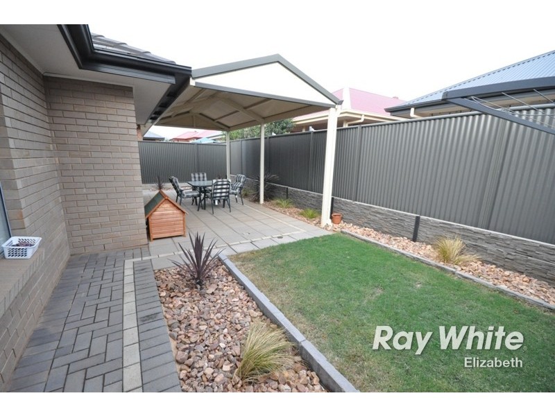 15 Swinden Crescent, Blakeview SA 5114