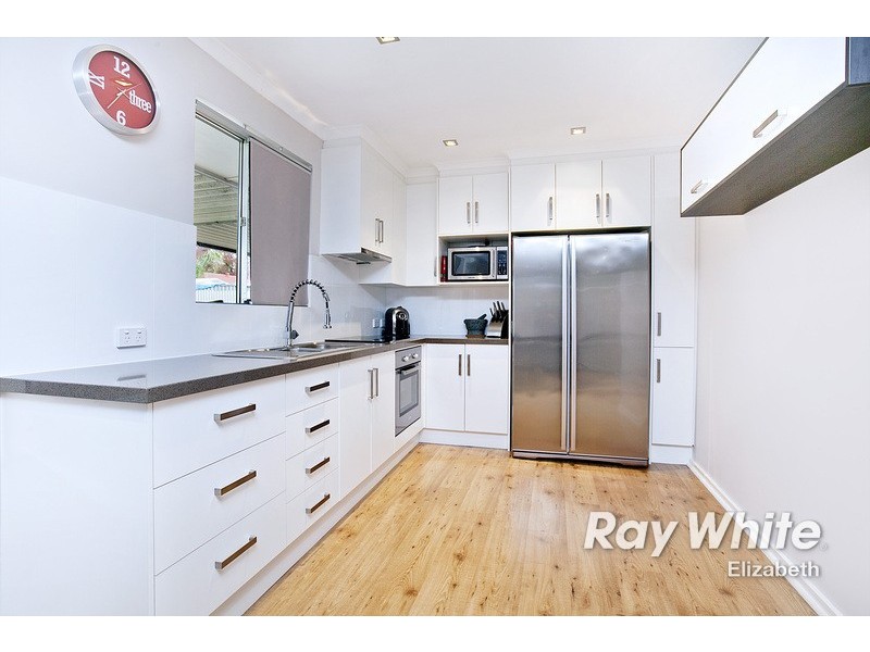 18 Seatown Road, Elizabeth Park SA 5113