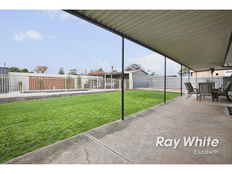 18 Seatown Road, Elizabeth Park SA 5113