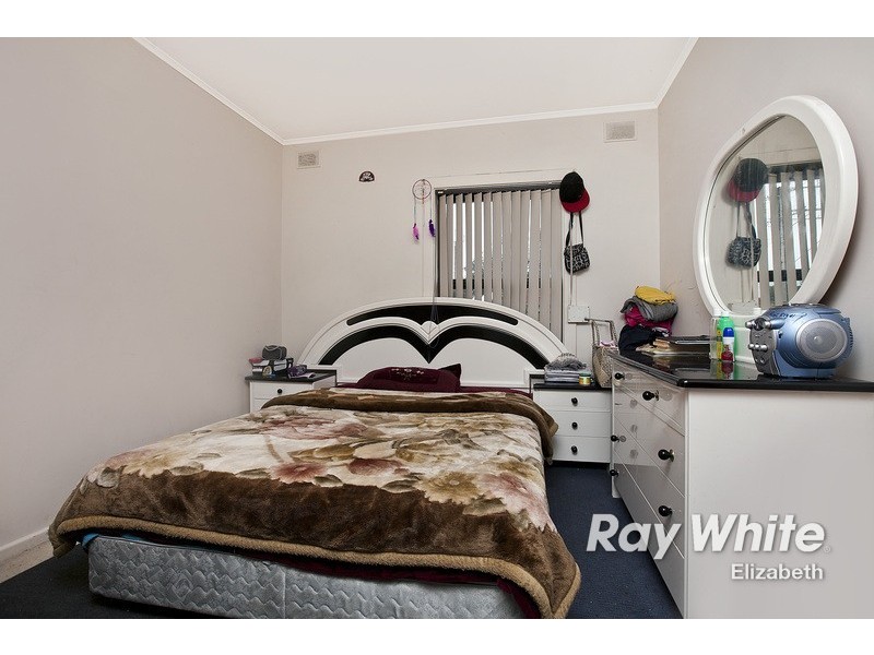 1 Athalie Avenue, Parafield Gardens SA 5107