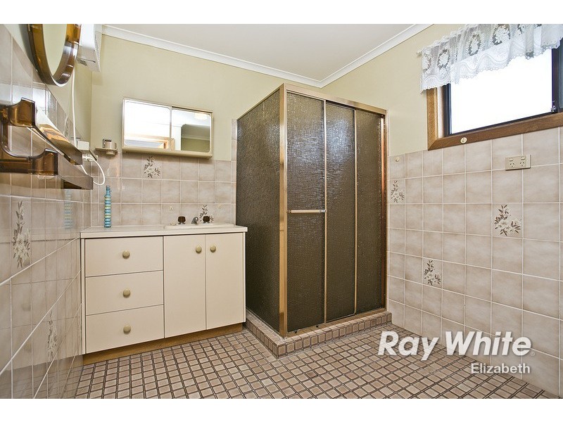 3 Beverley Avenue, Salisbury SA 5108