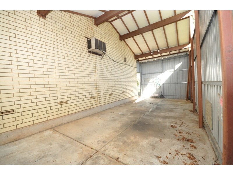 2 Blackburn Road, Elizabeth East SA 5112