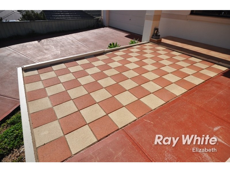 21 Modra Circuit, Hillbank SA 5112