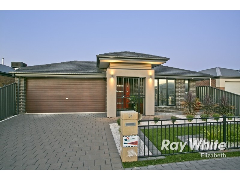 31 St Clair Avenue, Andrews Farm SA 5114