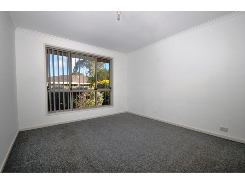 19 Sharrad Crt, Andrews Farm SA 5114