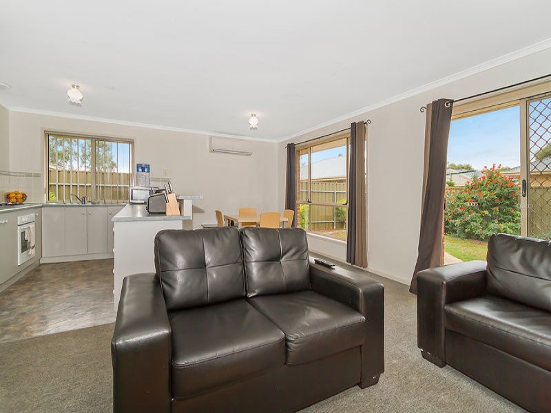 19 Sharrad Crt, Andrews Farm SA 5114