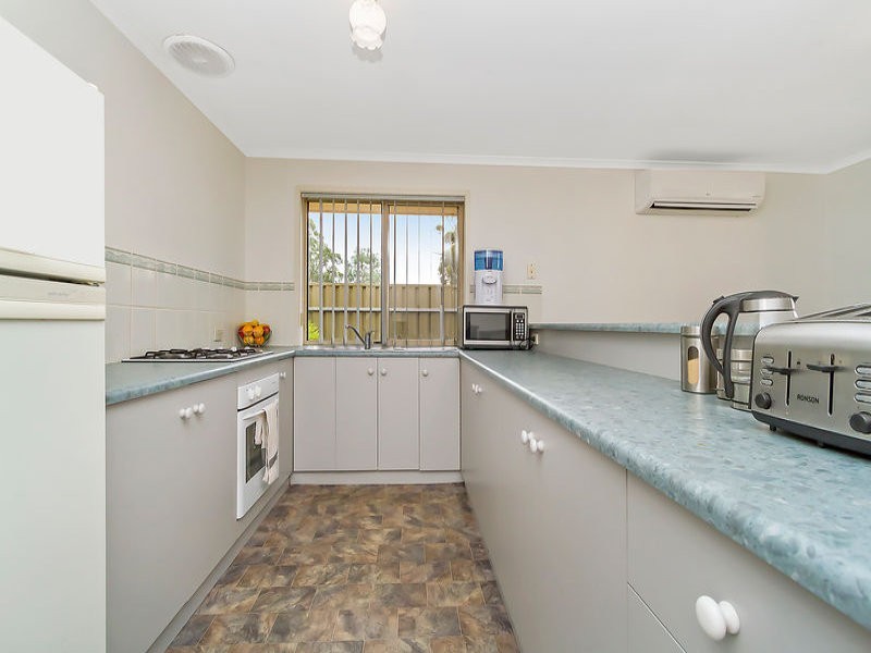 19 Sharrad Crt, Andrews Farm SA 5114