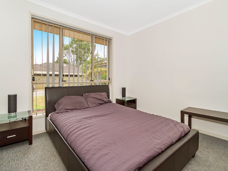 19 Sharrad Crt, Andrews Farm SA 5114
