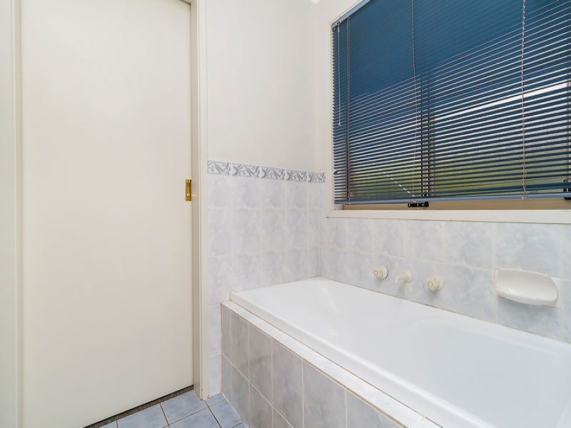 19 Sharrad Crt, Andrews Farm SA 5114