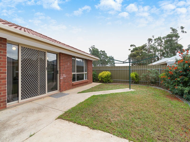 19 Sharrad Crt, Andrews Farm SA 5114