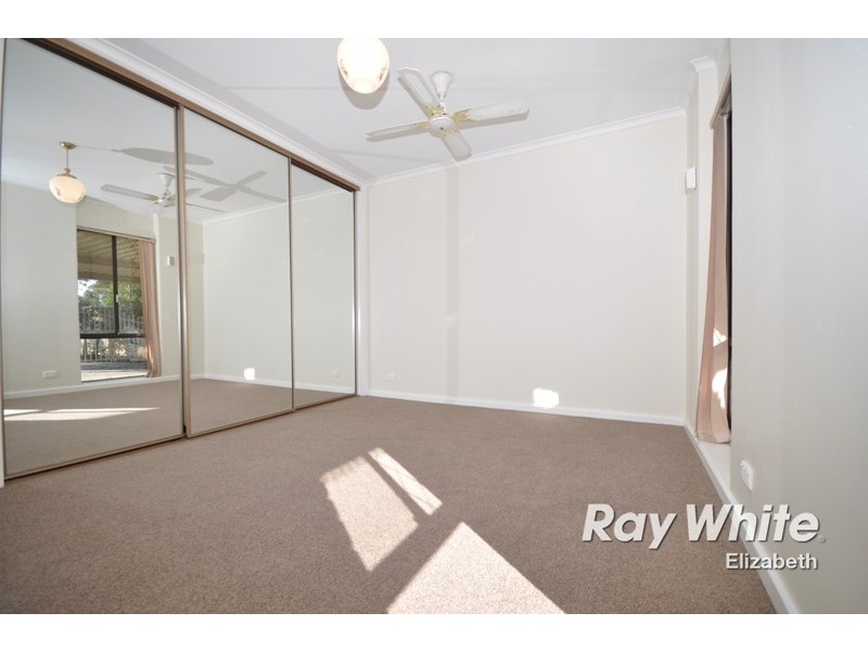 21 Kylie Crescent, Hillbank SA 5112