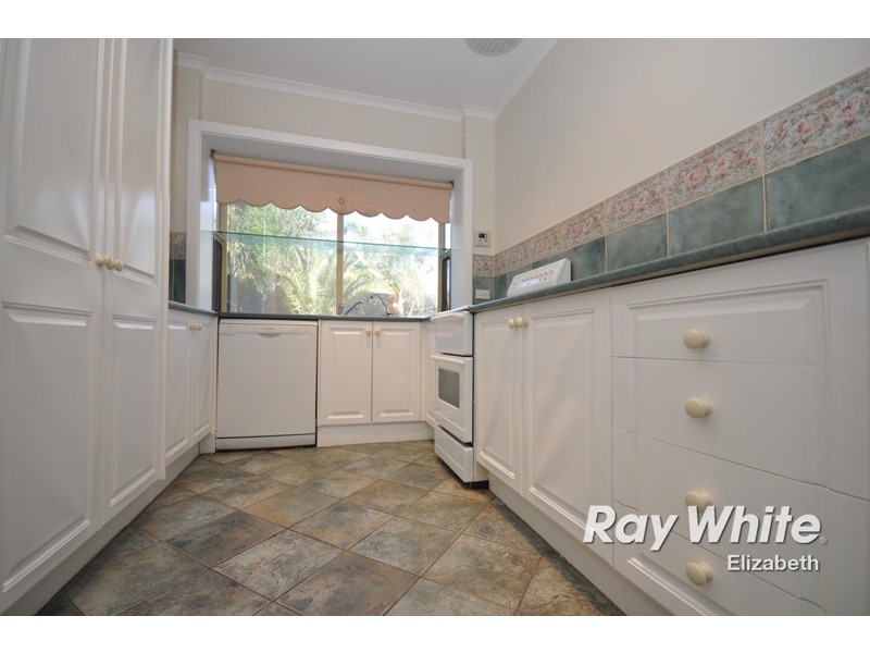 21 Kylie Crescent, Hillbank SA 5112