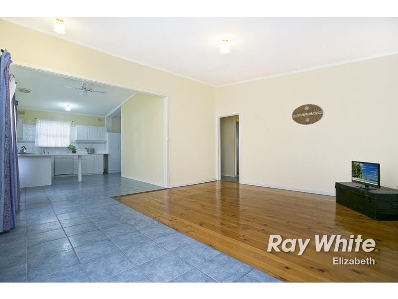 15 O’Reilly Street, Parafield Gardens SA 5107