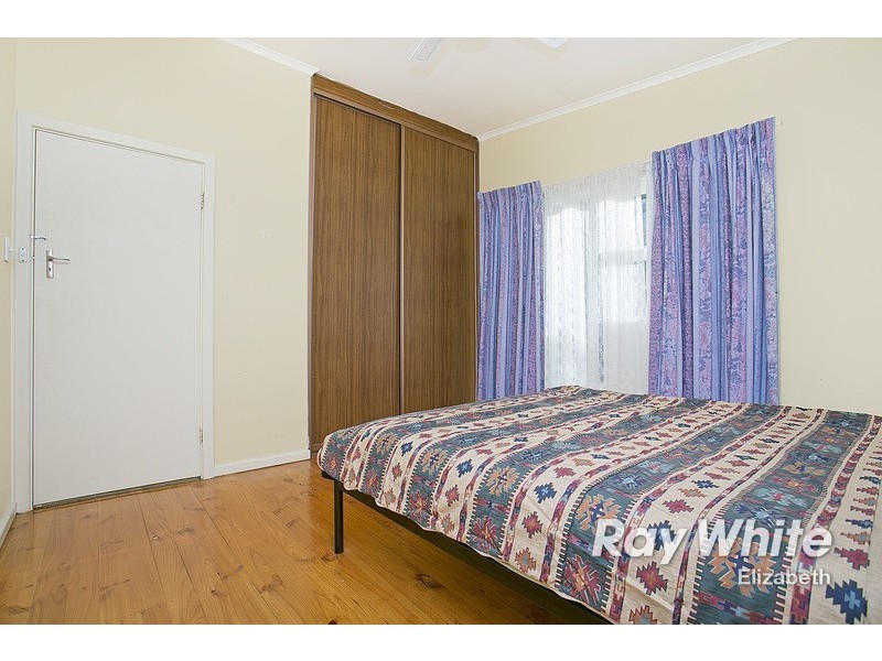 15 O’Reilly Street, Parafield Gardens SA 5107