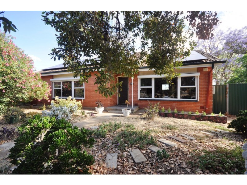 2 Lowe Street, Elizabeth East SA 5112