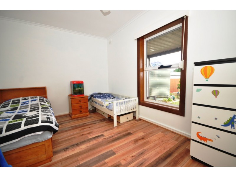 2 Lowe Street, Elizabeth East SA 5112