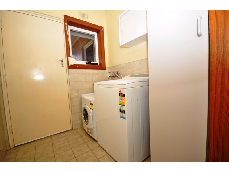 2 Lowe Street, Elizabeth East SA 5112