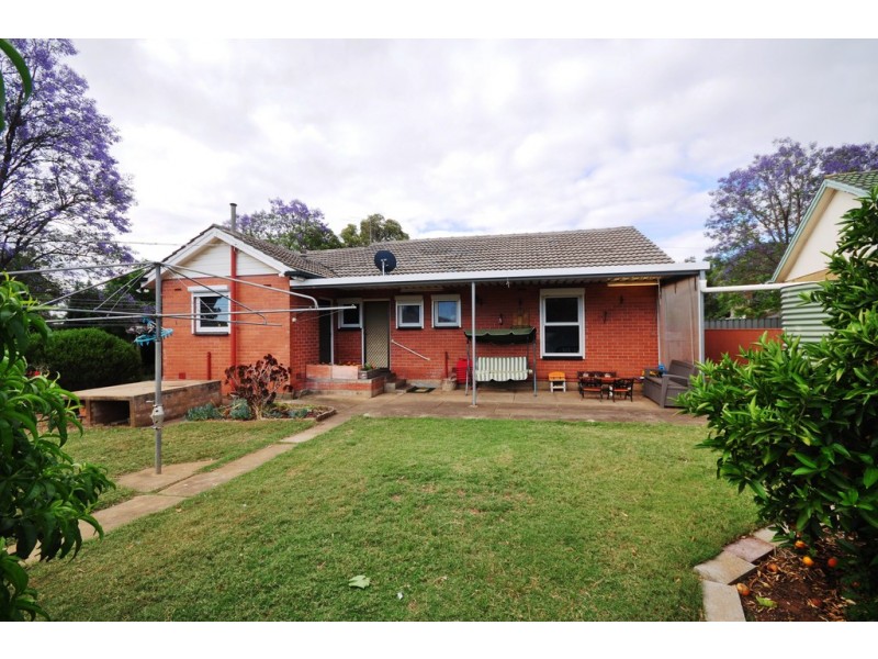 2 Lowe Street, Elizabeth East SA 5112