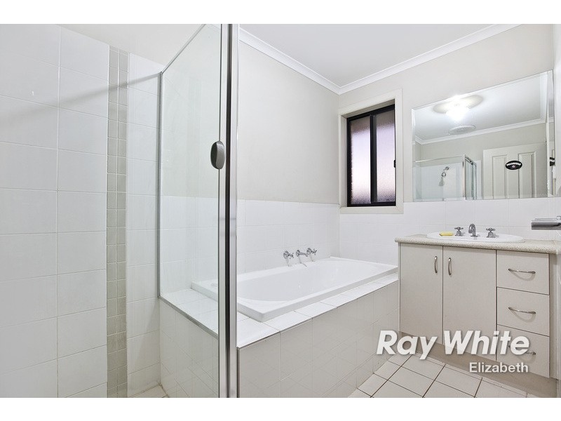 21 Jarrah Drive, Munno Para West SA 5115