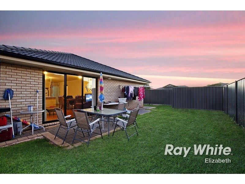 21 Jarrah Drive, Munno Para West SA 5115