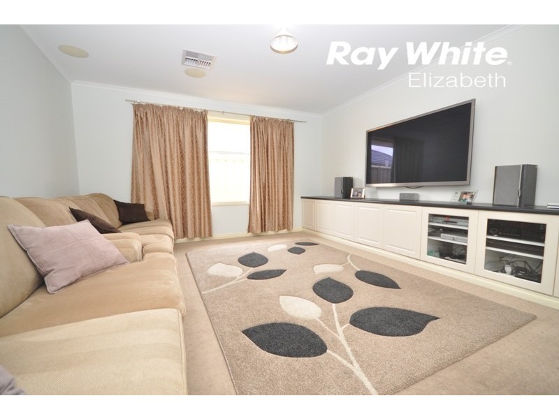 9 Ellada Court, Munno Para West SA 5115