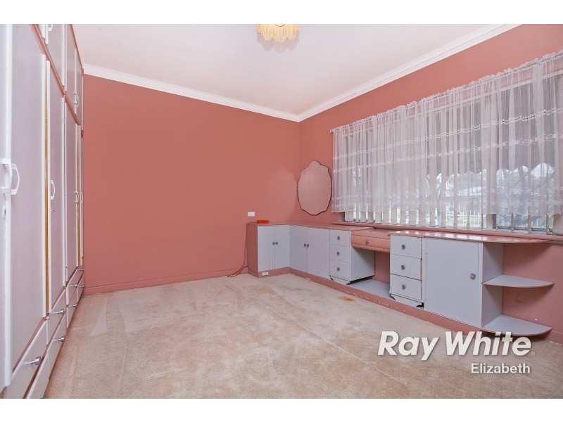 31 Myall Road, Para Hills SA 5096