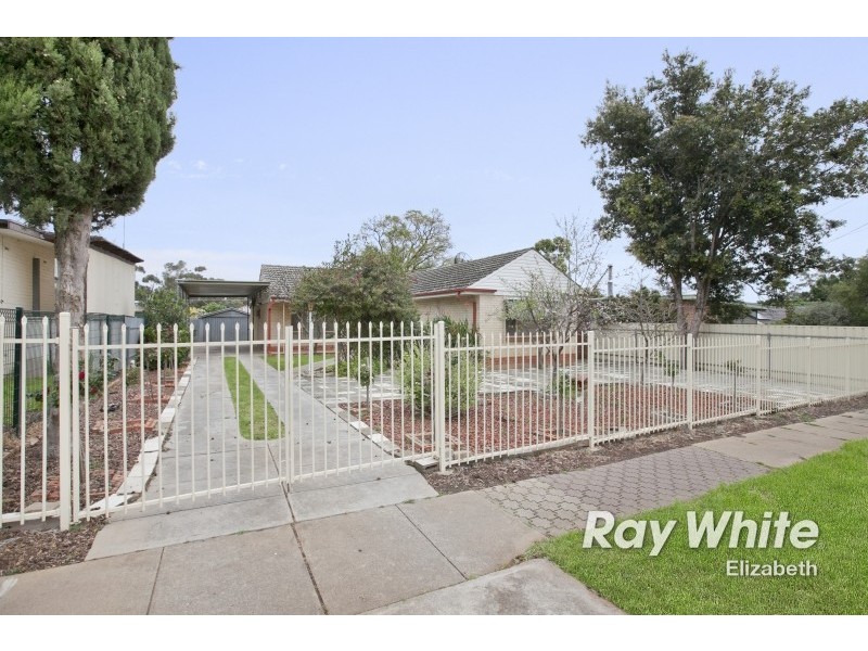 31 Myall Road, Para Hills SA 5096