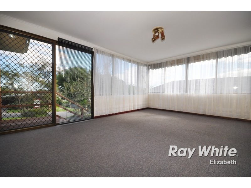 16 Margaret Street, Para Hills SA 5096