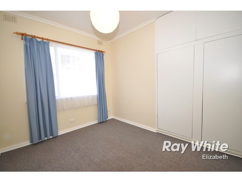 16 Margaret Street, Para Hills SA 5096