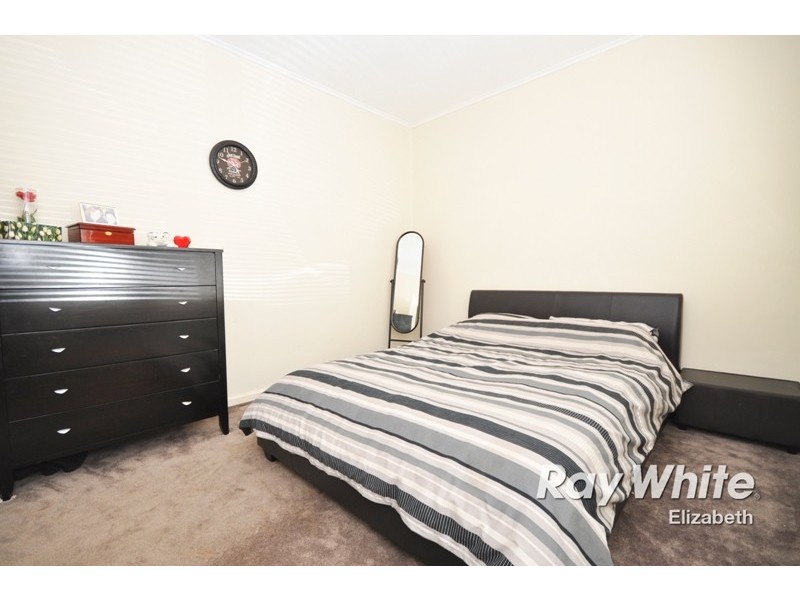 14 Andrews Road, Elizabeth Downs SA 5113