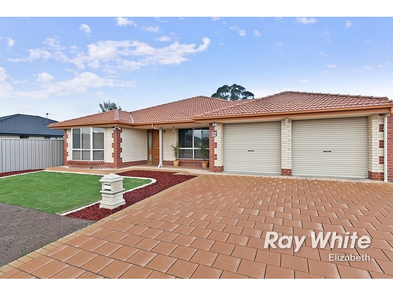15 Golden Circuit, Parafield Gardens SA 5107