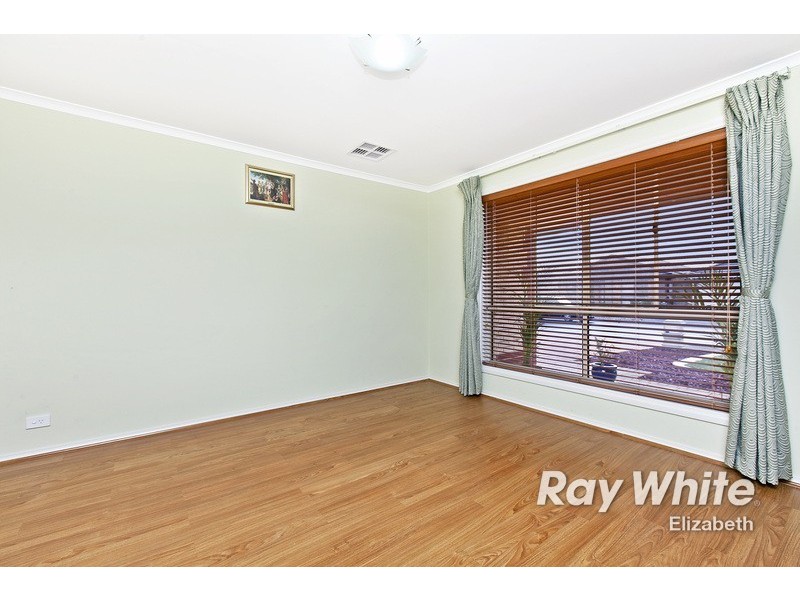 15 Golden Circuit, Parafield Gardens SA 5107